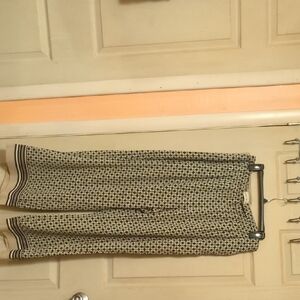 NWOT Abercrombie Fitch Large Petite<5'4 Matte Satin Pull-on Pants